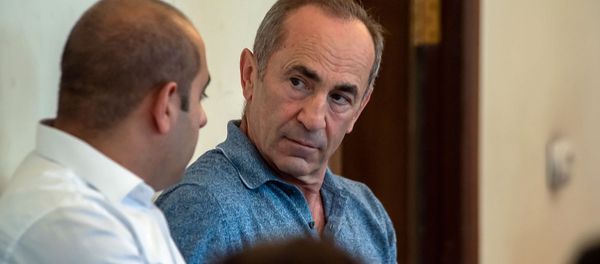 Роберт Кочарян на заседании суда по вопросу частичного снятия ареста с его имущества (24 июля 2019). Еревaн Роберт Кочарян на заседании суда по вопросу частичного снятия ареста с его имущества (24 июля 2019). Еревaн - Sputnik Армения