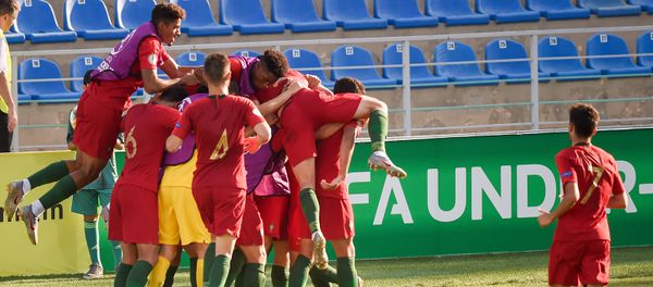 Полуфинальный футбольный матч ЧЕ U-19 между молодежными сборными Португалии и Ирландии (24 июля 2019). Еревaн - Sputnik Армения