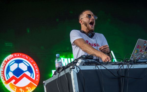 Фестиваль Noah Fest на площади Свободы (26 июля 2019). Еревaн Фестиваль Noah Fest на площади Свободы (26 июля 2019). Еревaн - Sputnik Армения