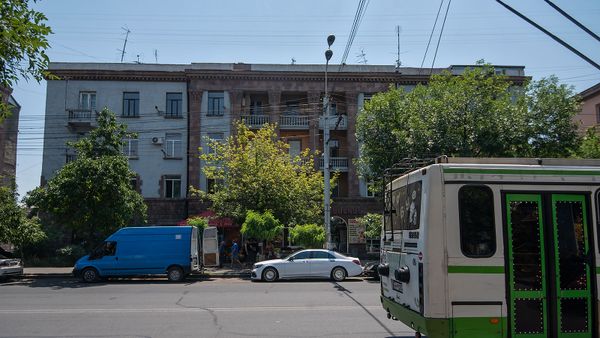 Жилое здание на улице Гарегина Нжде - Sputnik Արմենիա
