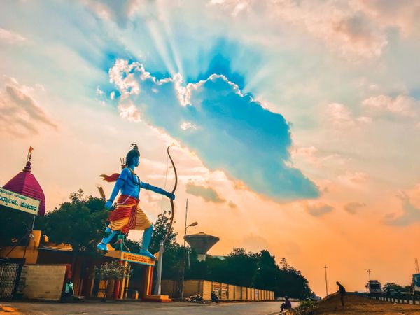 Снимок фотографа Sreekumar Krishnan, получивший главный приз в номинации SUNSET конкурса мобильной фотографии iPhone Photography Awards 2019 Снимок фотографа Sreekumar Krishnan, получивший главный приз в номинации SUNSET конкурса мобильной фотографии iPhone Photography Awards 2019 - Sputnik Армения