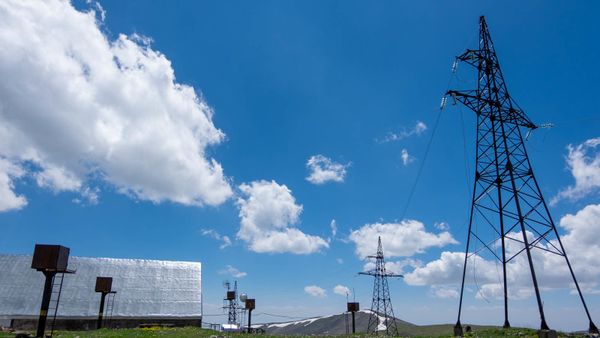 Էկլեկտրասյուներ - Sputnik Արմենիա