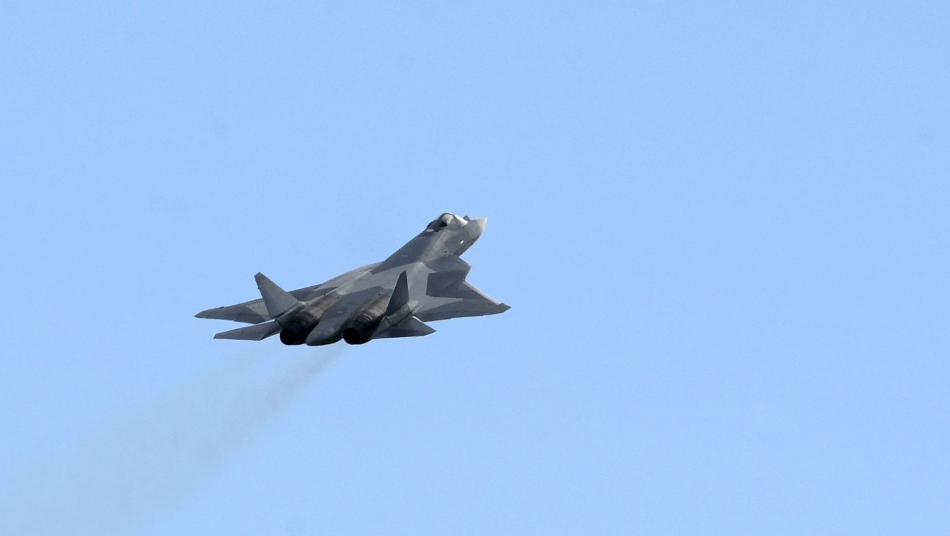 Многофункциональный истребитель Су-57 Многофункциональный истребитель Су-57 - Sputnik Армения, 1920, 19.07.2021