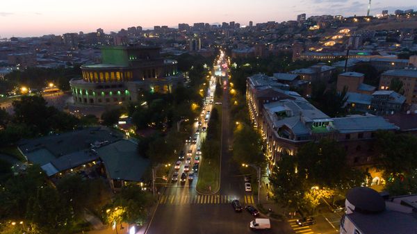 Проспект Саят-Новы с высоты птичьего полета - Sputnik Արմենիա