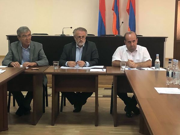 Ипотечное жилье в областях Армении: власти обещают построить новые дома за год - Sputnik Армения