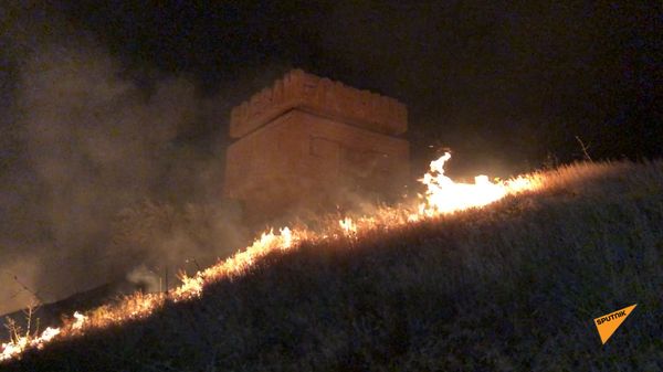 Երևանի հյուսիսային մուտքի մոտ խոշոր հրդեհ է բռնկել. տեսանյութ - Sputnik Արմենիա