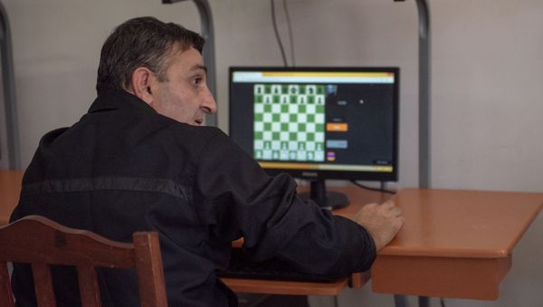Участник международного шахматного турнира среди заключенных, заключенный в УИУ Армавир Акоб Мартиросян (5 августа 2019). Армавирская область - Sputnik Армения