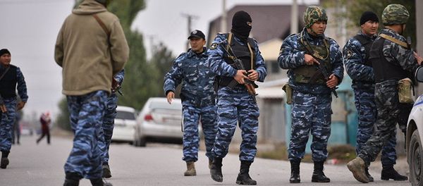 Сотрудники МВД Кыргызстана. Архивное фото - Sputnik Արմենիա
