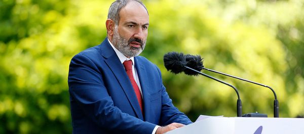 Премьер-министр Армении Никол Пашинян на брифинге по итогам заседания Евразийского межправительственного совета (9 августа 2019). Чолпон-Ата - Sputnik Армения