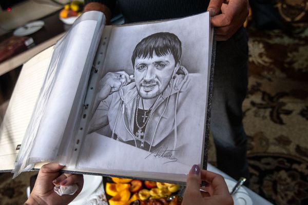 Гробы, ножи да дизайн: как у Валерии и Киркорова оказалась обувь от армянского мастера - Sputnik Армения
