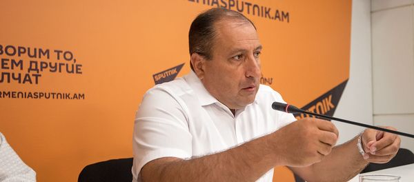 Пресс-конференция адвоката Айка Алумяна в мультимедийном пресс-центре Sputnik Армения (14 августа 2019). Еревaн - Sputnik Армения