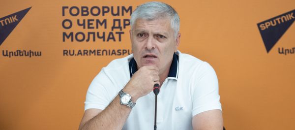 Размик Григорян Размик Григорян - Sputnik Արմենիա