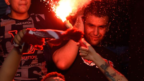 Болельщик фан-клуба FAF и ереванского Арарат-Армения во время первого матча четвертого квалификационного раунда Лиги Европы 2019-2020 против против люксембургского Дюделанж (22 августа 2019). Еревaн - Sputnik Армения