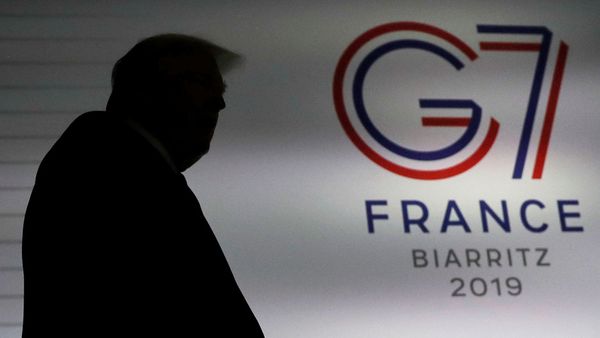 Президент США Дональд Трамп прибывает на пресс-конференцию по итогам саммита G7 (26 августа 2019). Биарриц, Франция - Sputnik Արմենիա