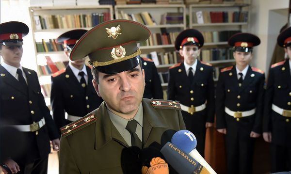 Начальник военно-спортивного лицея имени Монте Мелконяна, полковник Виталий Восканян Начальник военно-спортивного лицея имени Монте Мелконяна, полковник Виталий Восканян - Sputnik Армения