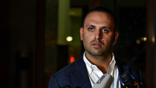 Адвокат Гагика Хачатряна Ерем Саркисян ответил на вопросы журналистов (28 августа 2019). Еревaн - Sputnik Армения