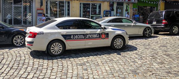 Автомобиль охранной полиции Грузии Автомобиль охранной полиции Грузии - Sputnik Армения
