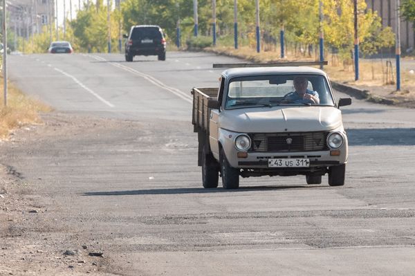 Уникальная марка HOME-MADE, или как в Армении учитель математики создал автомобиль-мутант - Sputnik Армения