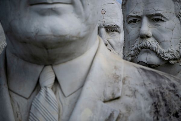Спасенные бюсты бывших президентов США в Уильямсбурге, штат Вирджиния - Sputnik Армения