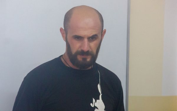 Фонд имени погибшей альпинистки подарил детям сел Тавушской области школьные принадлежности - Sputnik Армения