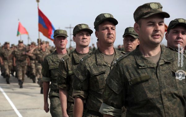 Торжественная церемония открытия совместного учения войск ПВО вооруженных сил государств – участников Объединенной системы ПВО СНГ «Боевое Содружество-2019» (2 сентября 2019). Полигон «Ашулук», Астраханская область - Sputnik Армения