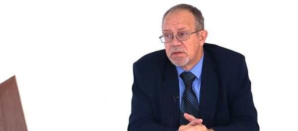 Профессор СПбГУ Александр Кубышкин в гостях у FEFU.Live - Sputnik Армения