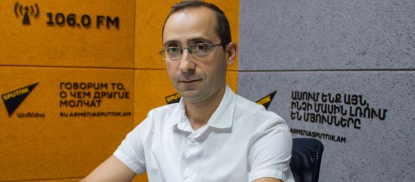 Մութ անկյուն - Էդուարդ Իսրաելյան Մութ անկյուն - Էդուարդ Իսրաելյան - Sputnik Արմենիա