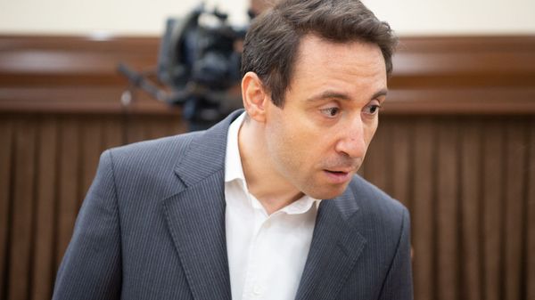 Мэр Еревана Айк Марутян на заседании Совета старейшин (10 сентября 2019). Еревaн - Sputnik Армения