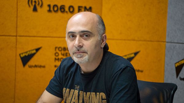 Болола в стакане, или Что стоит за американским расследованием вокруг Sputnik Армения Болола в стакане, или Что стоит за американским расследованием вокруг Sputnik Армения - Sputnik Армения
