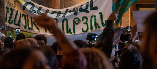 Акция протеста против эксплуатации Амулсара перед Домом правительства (11 сентября 2019). Еревaн - Sputnik Արմենիա