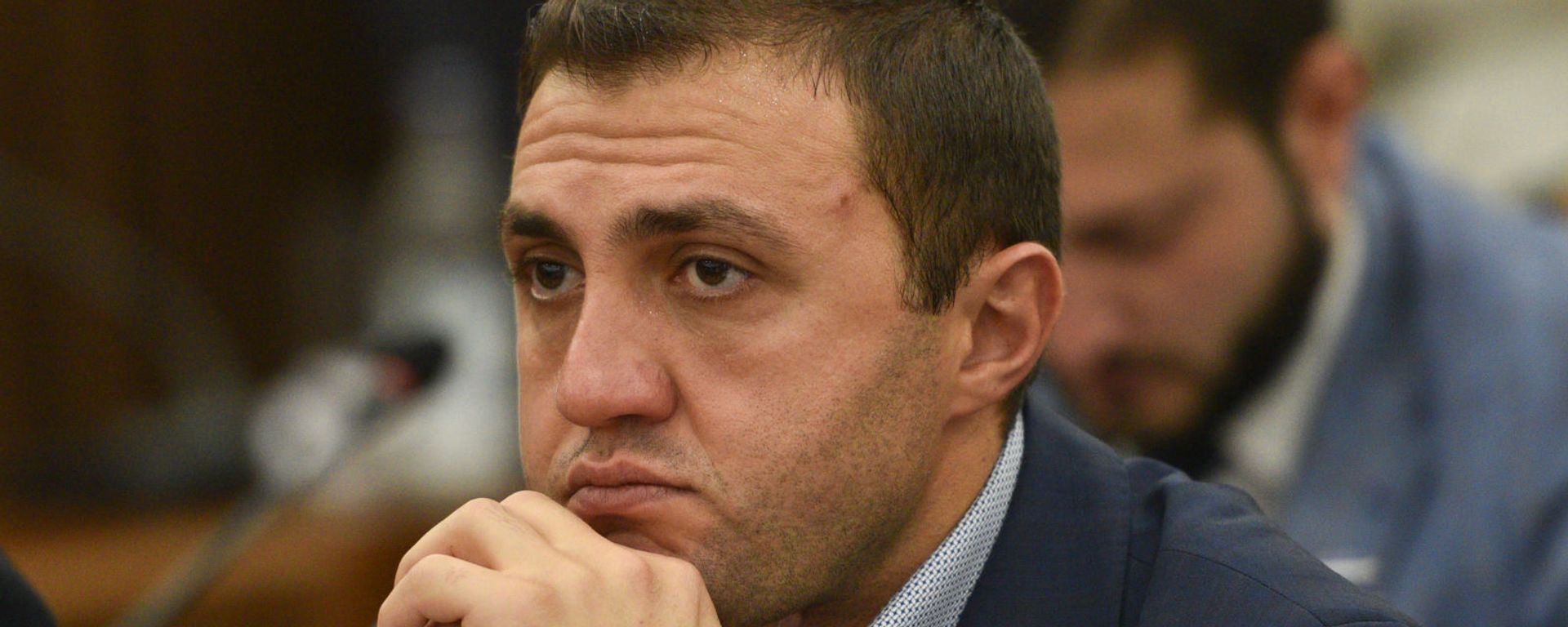 Арман Антонян на заседании Совета старейшин (10 сентября 2019). Еревaн - Sputnik Армения, 1920, 05.08.2021