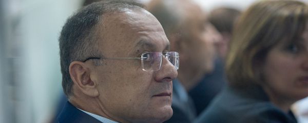 Сейран Оганян на судебном заседании по делу 1 марта (12 сентября 2019). Еревaн Сейран Оганян на судебном заседании по делу 1 марта (12 сентября 2019). Еревaн - Sputnik Армения