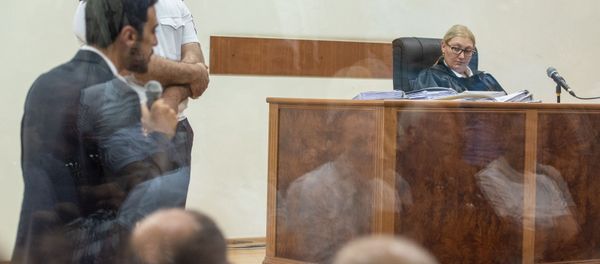 Судья Анна Данибекян наблюдает за выступлением адвоката Арама Вардеваняна на судебном заседании по делу 1 марта (12 сентября 2019). Еревaн - Sputnik Արմենիա