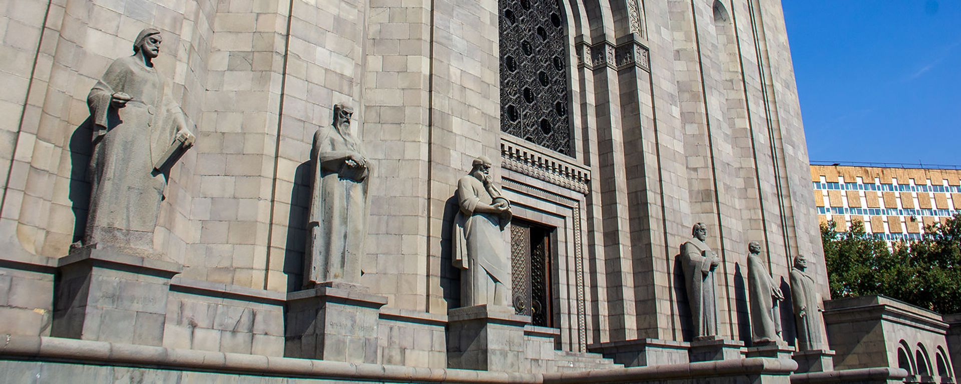 Здание Матенадарана Здание Матенадарана - Sputnik Армения, 1920, 21.02.2021