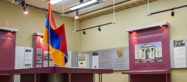 Выставочный зал новой и новейшей истории Армении в музее истории - Sputnik Արմենիա
