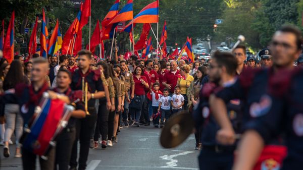Праздничные гулянья в День Независимости Армении (21 сентября 2019). Ереван - Sputnik Армения