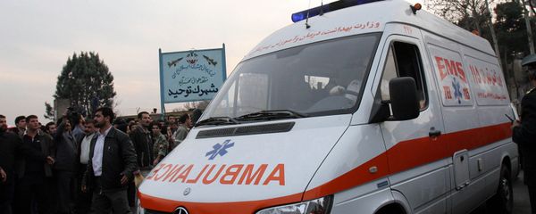 Карета скорой помощи в пригороде столицы Ирана (6 декабря 2005). Тегеран - Sputnik Армения
