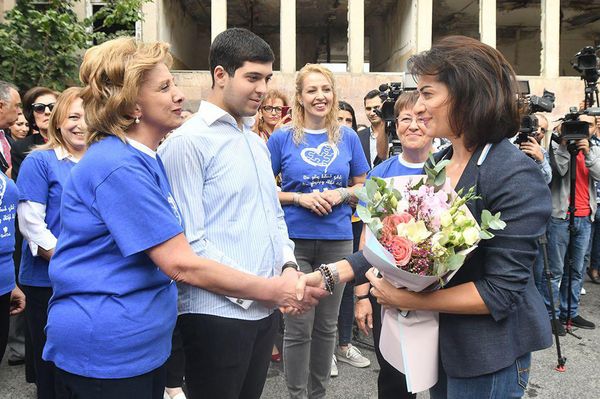 Աննա Հակոբյանը ներկա է գտնվել «Իմ ուղին» կենտրոնի նոր մասնաշենքի բացման արարողությանը - Sputnik Արմենիա
