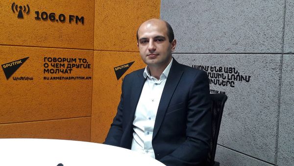 Քաղաքագետ Դունամալյան. «Ընդդիմությունը զարգացման, կայունացման պրոցեսում է գտնվում» - Sputnik Արմենիա