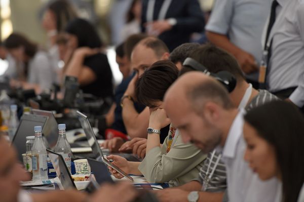 Լրագրողները` Եվրասիական բարձրագույն տնտեսական խորհրդի նիստի ժամանակ - Sputnik Արմենիա