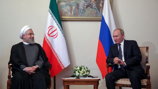 Встреча президентов России и Ирана Владимира Путина и Хасана Роухани (1 октября 2019). Еревaн - Sputnik Армения