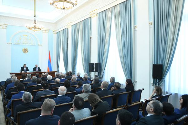 Որքան շատ սիրես պատմական հայրենիքդ, այնքան ավելի լավ քաղաքացի կլինես Ռուսաստանում. նախագահ Որքան շատ սիրես պատմական հայրենիքդ, այնքան ավելի լավ քաղաքացի կլինես Ռուսաստանում. նախագահ - Sputnik Արմենիա
