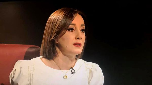 Владелец клуба Зеркало- сестра главы Конституционного суда Анжела Товмасян. - Sputnik Армения