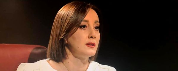 Владелец клуба Зеркало- сестра главы Конституционного суда Анжела Товмасян. Владелец клуба Зеркало- сестра главы Конституционного суда Анжела Товмасян. - Sputnik Армения