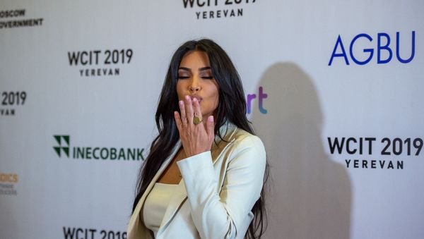 Ким Кардашьян посетила форум WCIT 2019 (8 октября 2019). Ереван - Sputnik Արմենիա