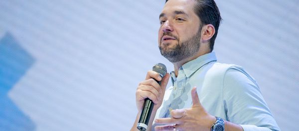 Алексис Оганян на форуме WCIT 2019 (8 октября 2019). Ереван - Sputnik Армения
