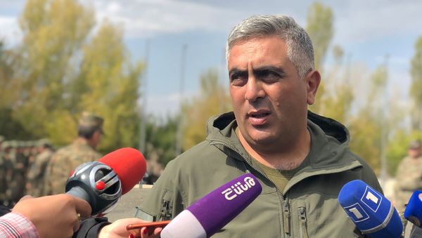 Пресс-секретарь министерства обороны Армении Арцрун Ованнисян - Sputnik Արմենիա