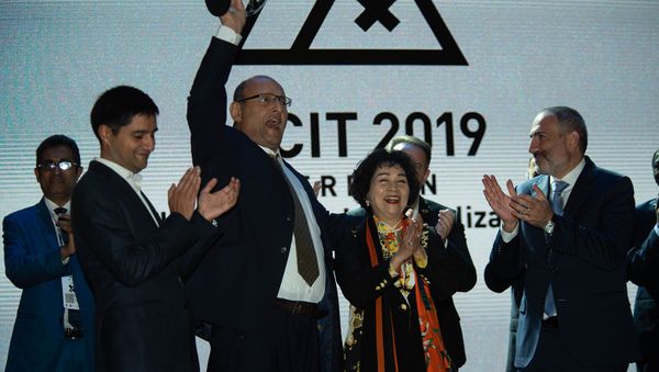 Гала ужин и церемония награждения участников форума WCIT 2019 (8 октября 2019). Еревaн - Sputnik Армения