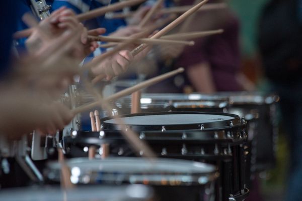 Праздничный марш барабанщиц Yerevan Drums в центре столицы (11 октября 2019). Еревaн - Sputnik Армения
