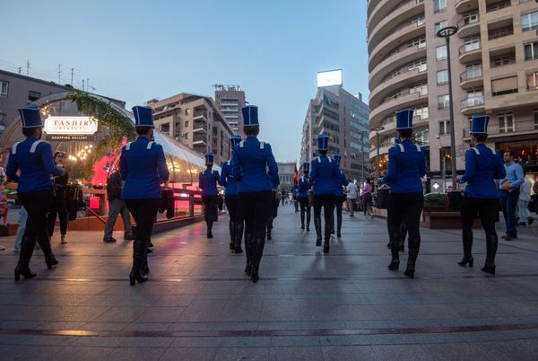 Праздничный марш барабанщиц Yerevan Drums в центре столицы (11 октября 2019). Еревaн - Sputnik Армения